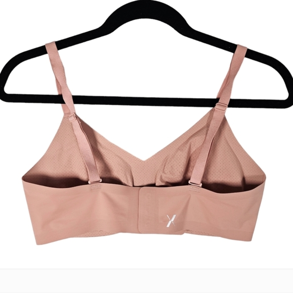 Knix size 4 - Picture 2 of 3